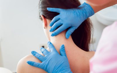 What Are the Differences Between Dermatologists and Estheticians?